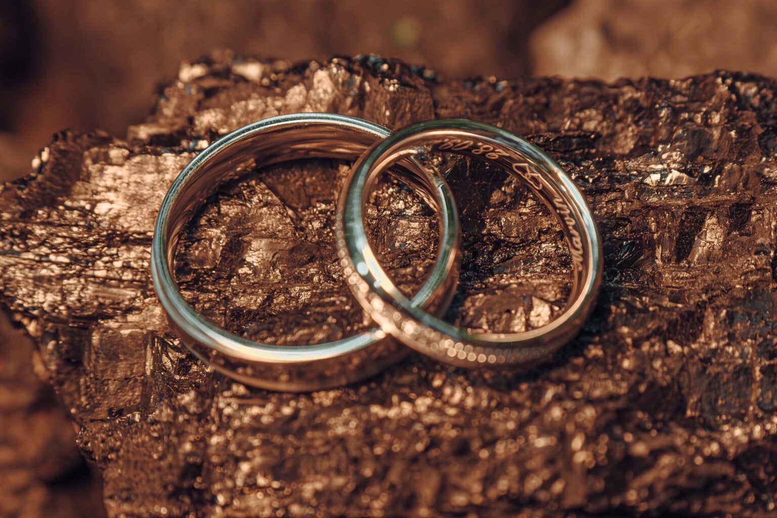 Die Ringe · Hochzeit – JS Fotografie